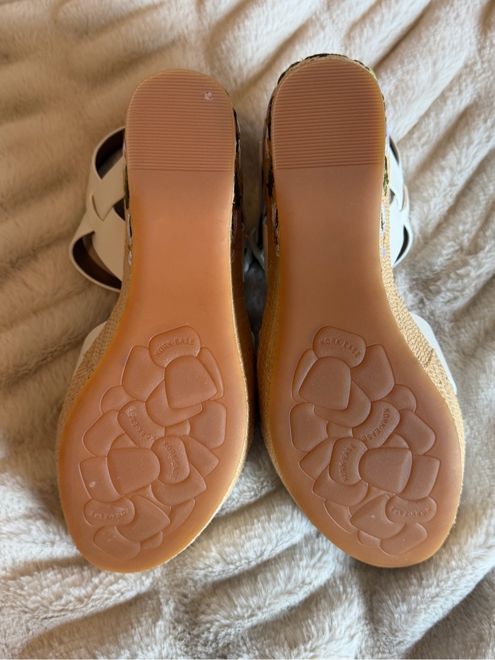 Kork-Ease White Leather Crisscross Ankle-Strap Wedges NEW SIZE 8 - Picture 10 of 11